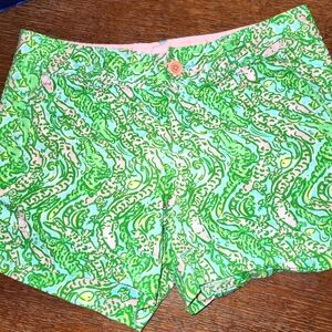 Lilly Pulitzer Ladies Size 4 "Callahan" Gator Patterned Women's Shorts